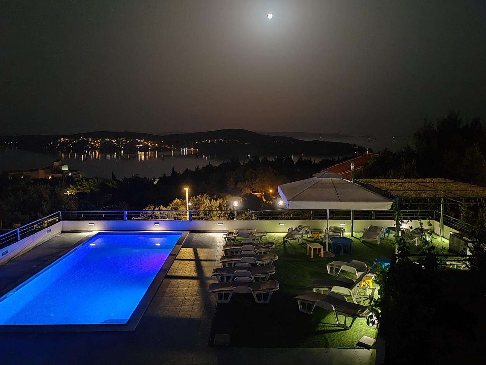 Villa Confido Luxury Apartment 01 Donji Seget Room photo