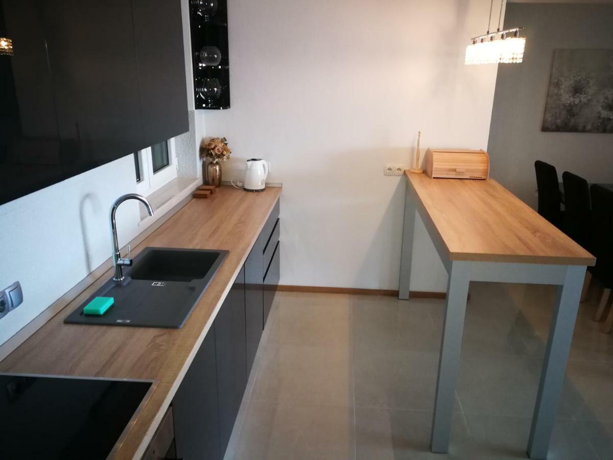 Villa Confido Luxury Apartment 01 Donji Seget Exterior photo